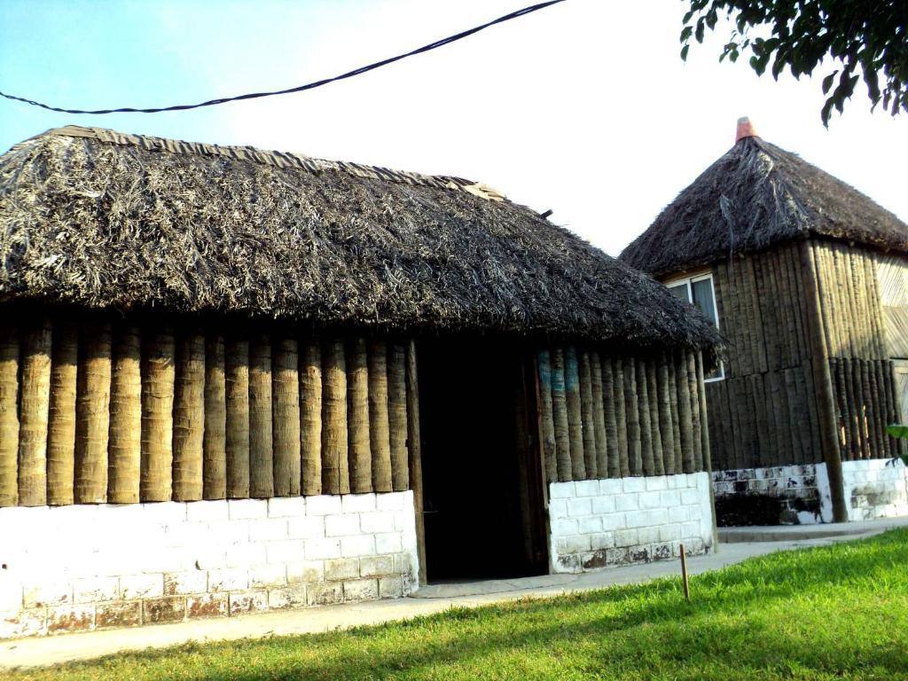 Cabanas Pie De La Cuesta Hotel Coyuca Habitación foto
